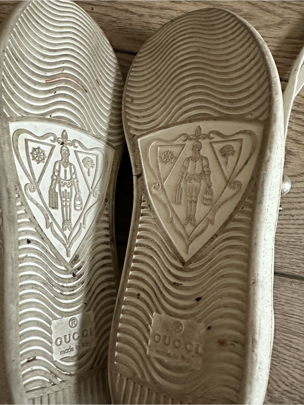Designer inspired GG sneakers - Picture 5 of 5